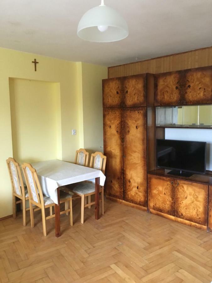 Noclegi Tulipan Konin  Bagian luar foto