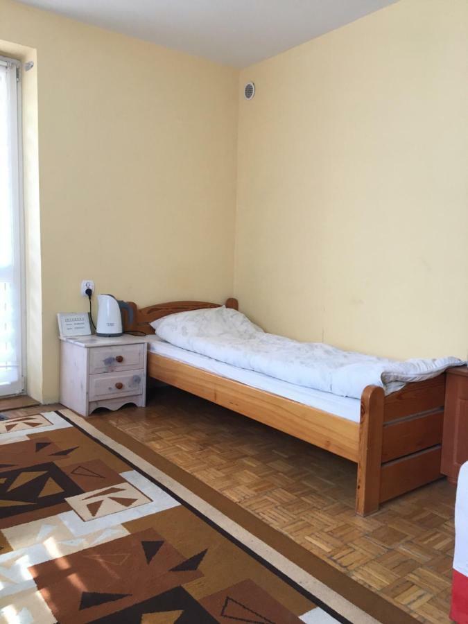 Noclegi Tulipan Konin  Bagian luar foto